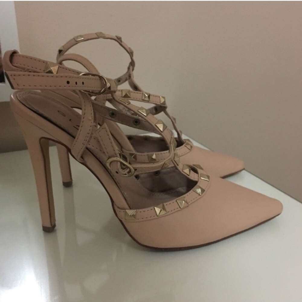 Nude Heels